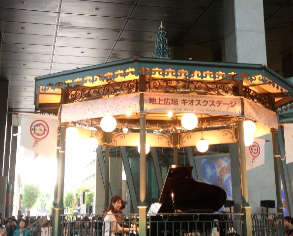 上野学園大学（ピアノ連弾）