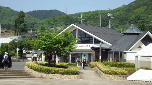 ④020-1どんぐりハウス